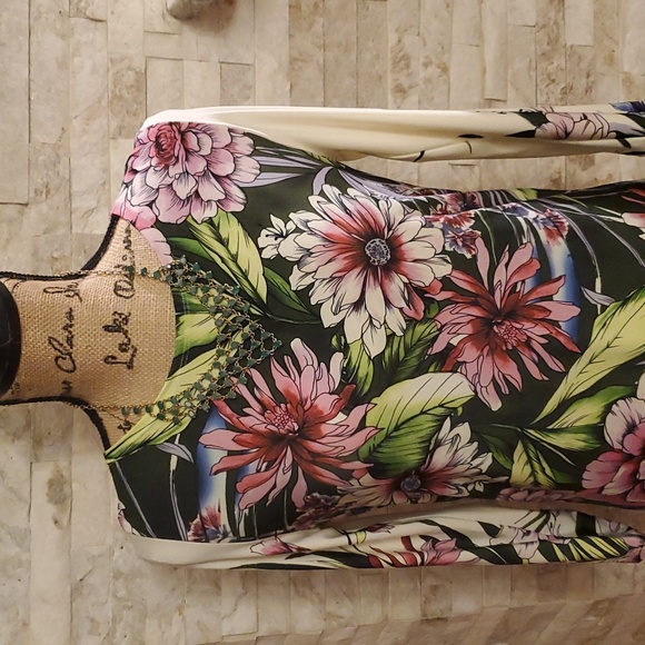 SOLD - Picture 1 of 4